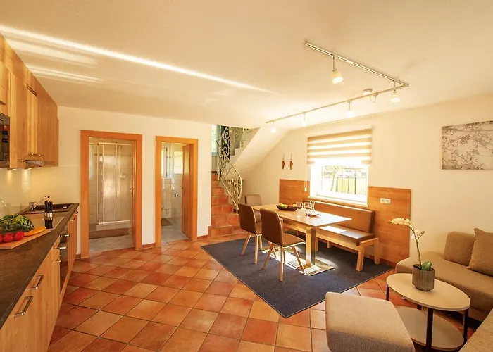 Hechenbergerhof Apartment *