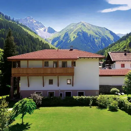 Hechenbergerhof *